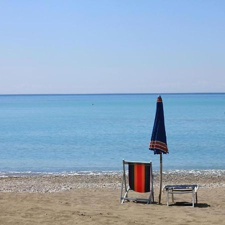 Affittacamere A Due Passi Dal Mare Marina di Cecina Exterior photo